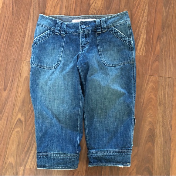 Mossimo Supply Co Denim Low Rise Crop Jeans 5 - Picture 3 of 11
